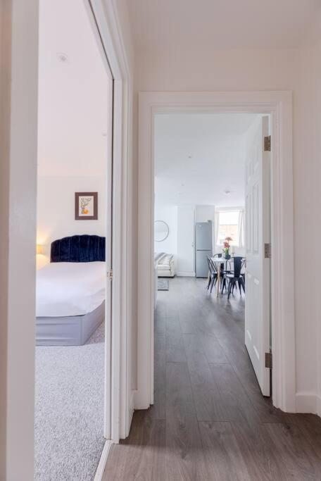Vertigo Boutique Sleeps 4 London Kingston upon Thames  Exterior foto